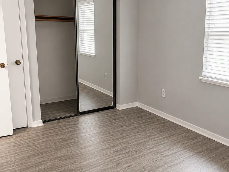 8208 Chas Cir #7 — Photo 7