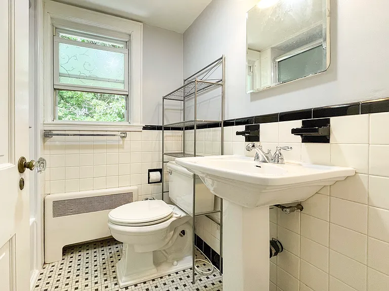30 Oakmont Rd — Photo 13