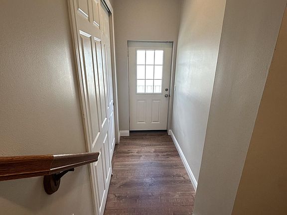 2nd image of 1507B Hubbard Ct