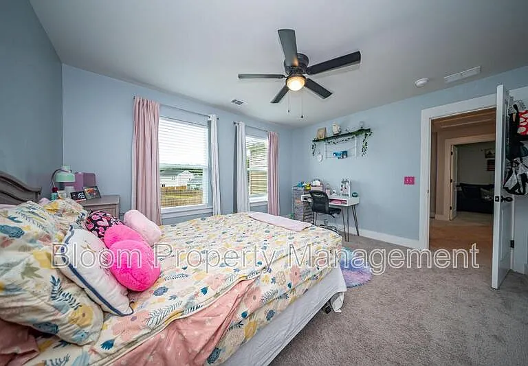 5008 Cedar Brush Ct — Photo 40