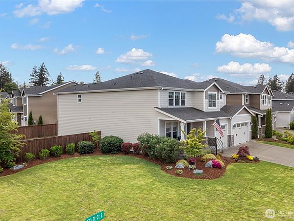 3rd image of 12810 173rd Street Ct E