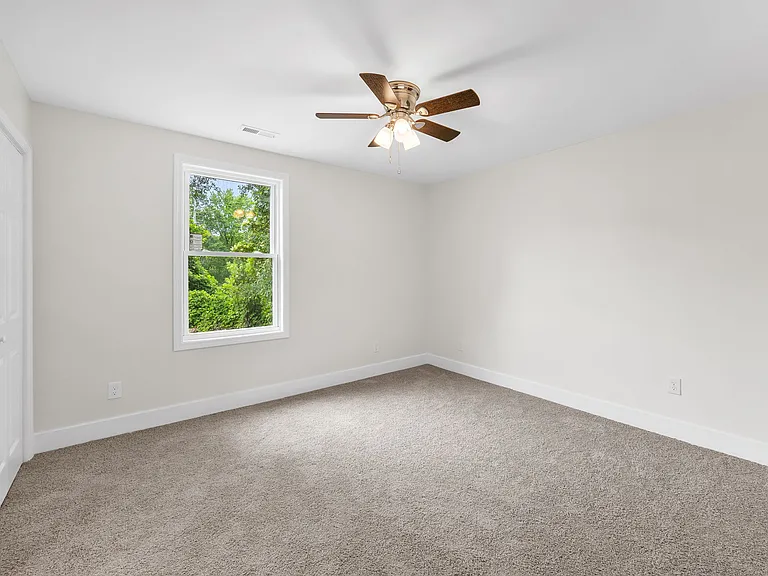 6 Goodrich St — Photo 13