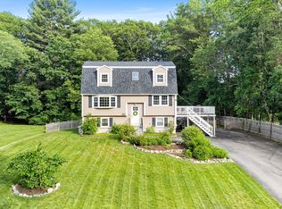 38-38 Jacquith Rd #A, Wilmington, MA 01887