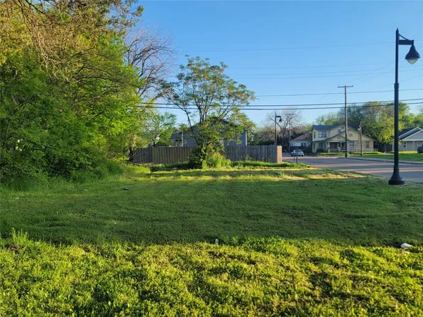 1200 E Hattie St, Fort Worth, TX 76104