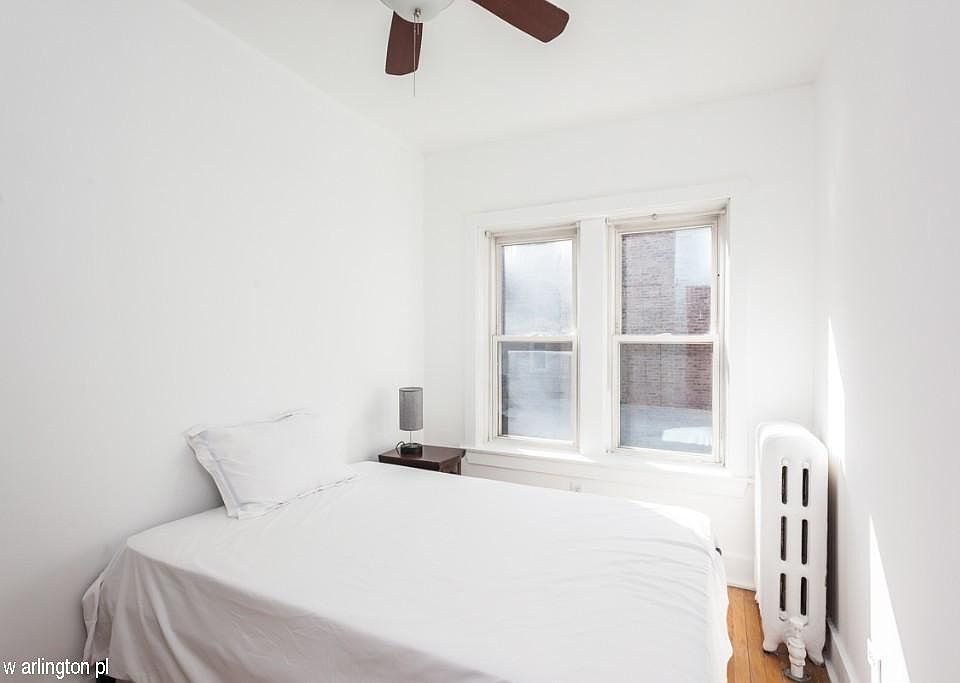 1st image of 611 W Arlington Pl #417