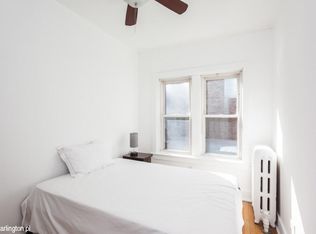 611 W Arlington Pl #417, Chicago, IL 60614
