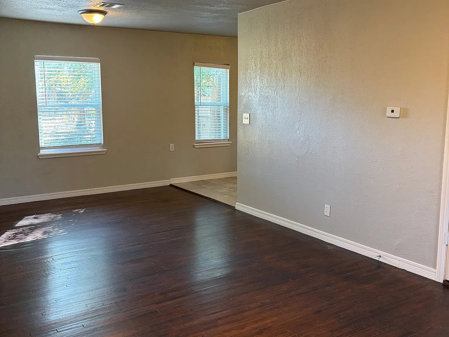 2 bed, 815 sqft, $1,000 — Photo 4