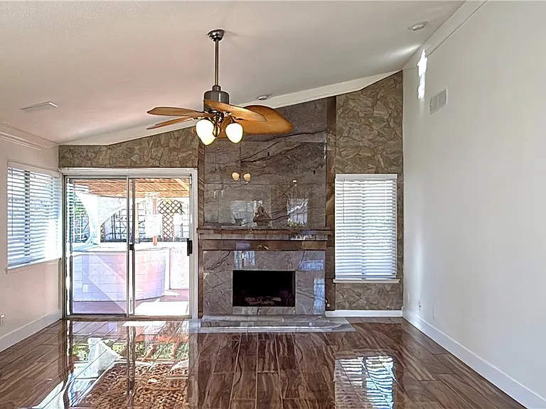 3111 Blossom Glen Dr — Photo 10