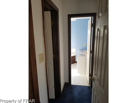 5th image of 906 Brookfield Dr