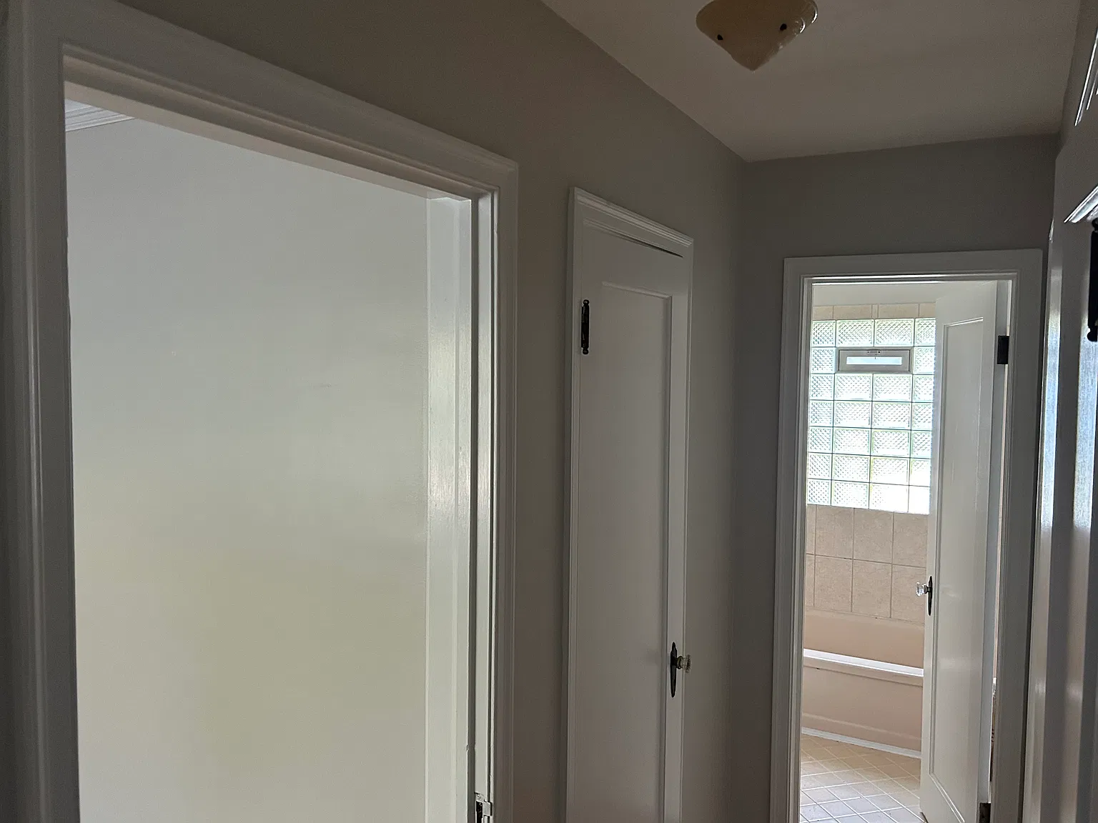 2 bed, 897 sqft, $1,500 — Photo 4