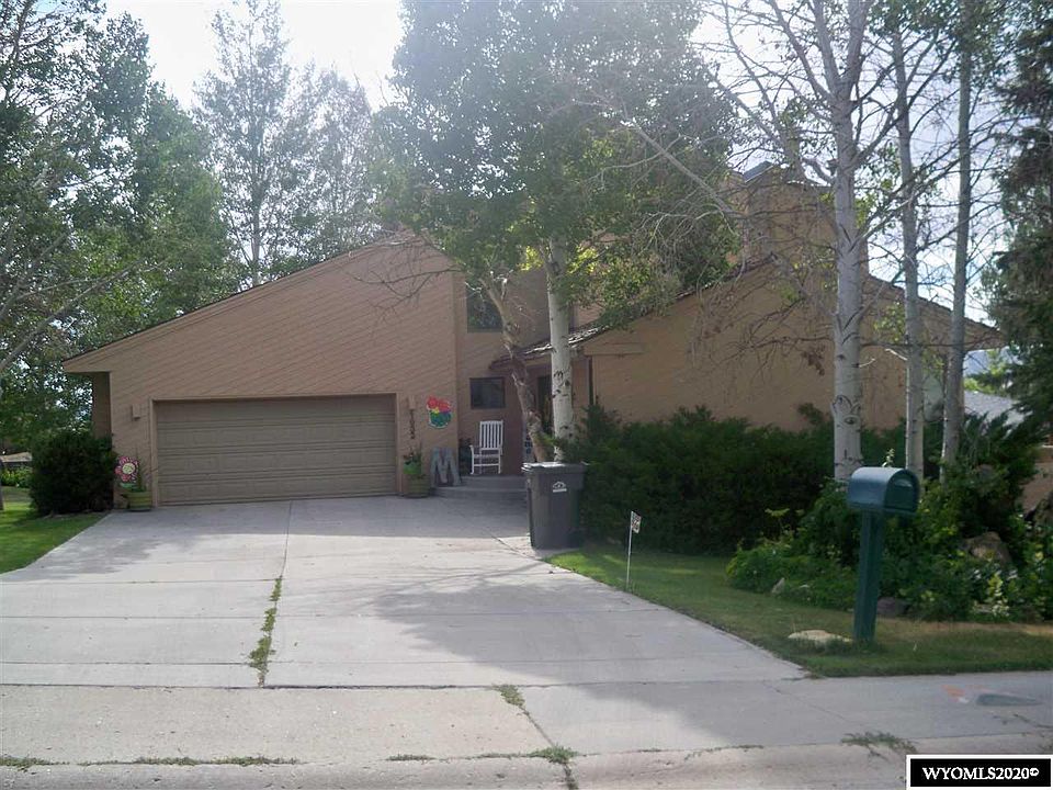 1st image of 1932 Parkview Ave