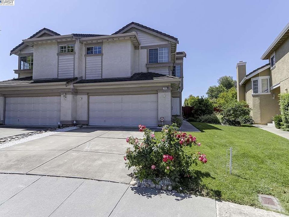 2nd image of 259 Buck Ct