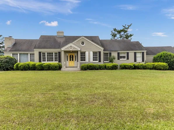 400/111 S Church Street Grace St, Hahira, GA 31632