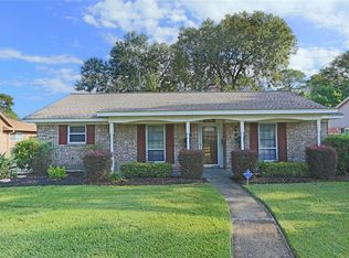 6026 Autumn Forest Dr, Houston, TX 77092