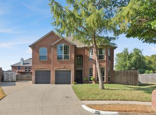 324 Georgian Oak Ct, Lake Dallas, TX 75065