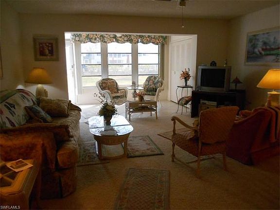 4th image of 1482 Myerlee Country Club Blvd #1