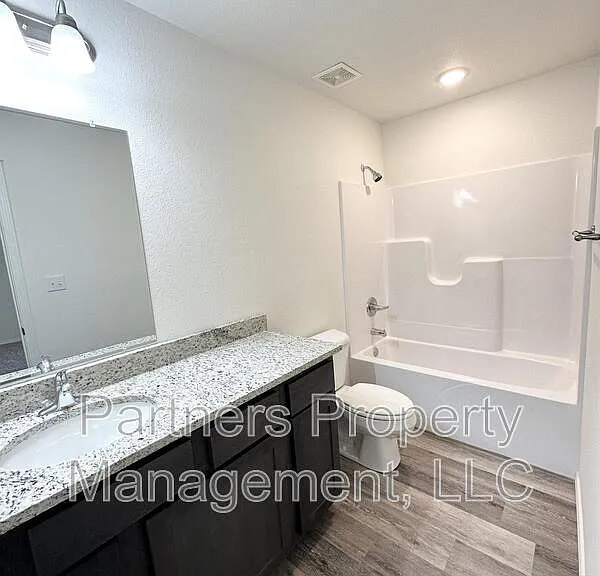 940 S Amarillo Ave #1 — Photo 23