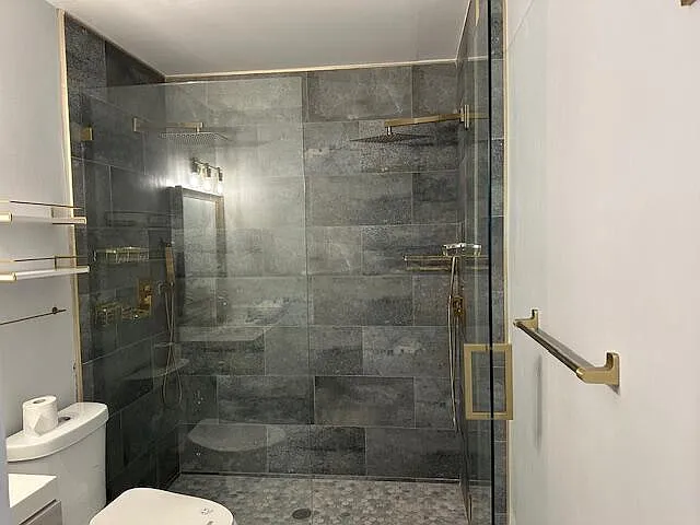 2220 NE 68th St #1023 — Photo 36