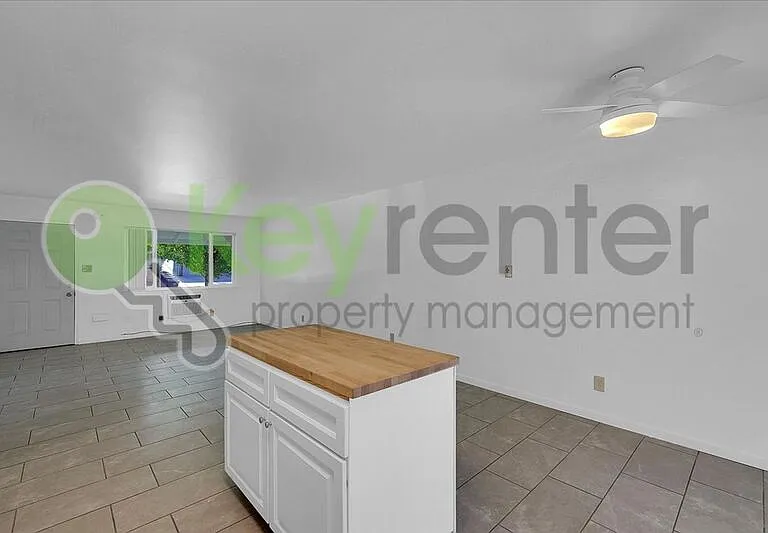 6201 Paris St #4 — Photo 9
