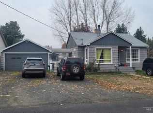 3328 9th St, Lewiston, ID 83501