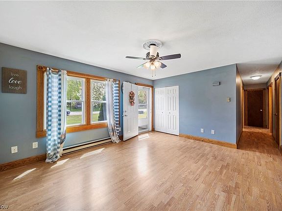 5th image of 255 Westview Dr