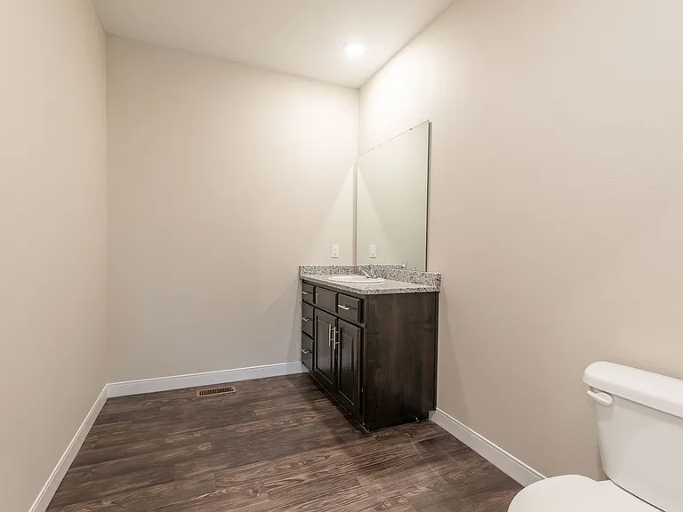 719 S. Main Ave — Photo 6