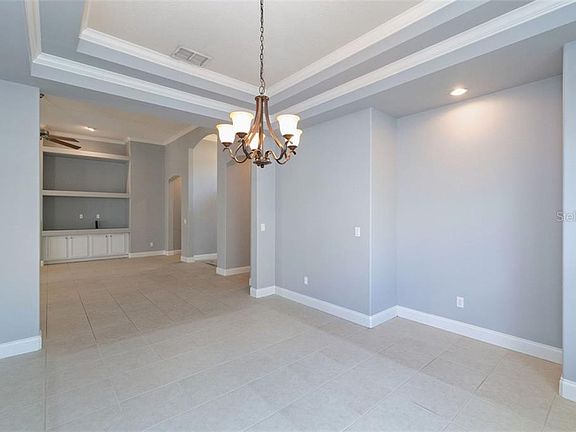 5th image of 10549 Woodchase Cir
