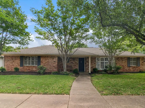 3302 Peachtree Ln, Pantego, TX 76013