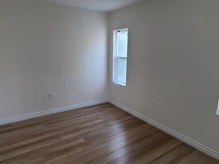 4818 Converse St — Photo 4