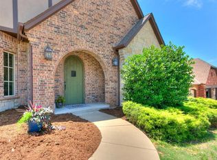 2800 Rustic Rd, Edmond, OK 73034