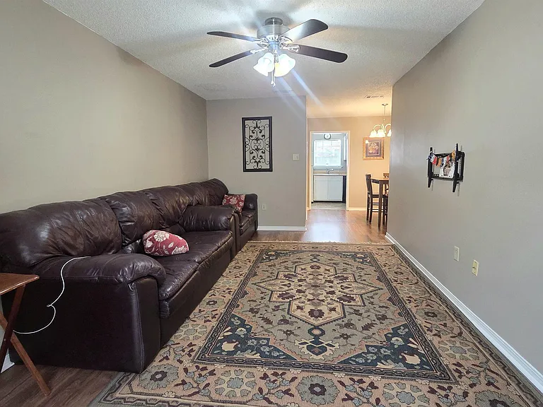 1736 Brightside Dr — Photo 11