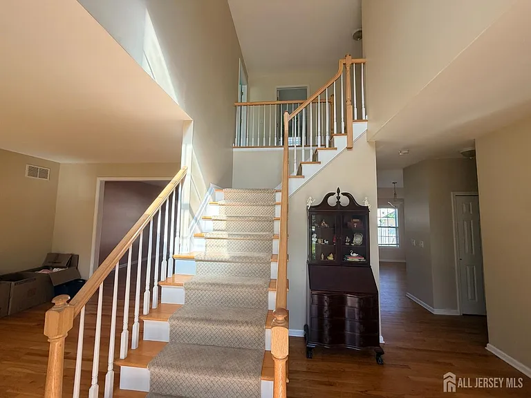 21 Van Syckle Blvd — Photo 7