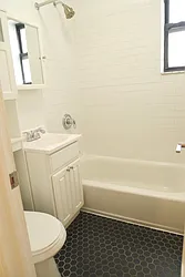 Rented by Astorian Realty Group LLC