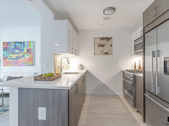 3rd image of 2351 Adam Clayton Powell Jr Blvd APT 315