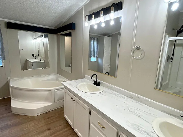 8619 Tall Pines Rd — Photo 21
