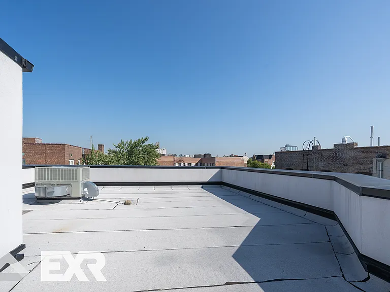 1915 Beverley Rd #204 — Photo 15