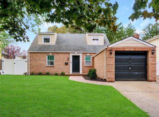 316 Nassau Blvd, West Hempstead, NY 11552