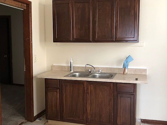 5th image of 2856 W 38th Pl