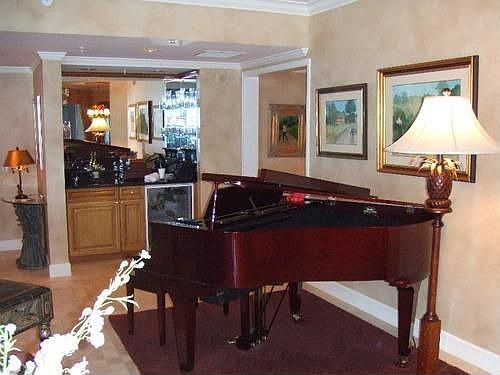 5th image of 8473 Bay Colony Dr APT 1701
