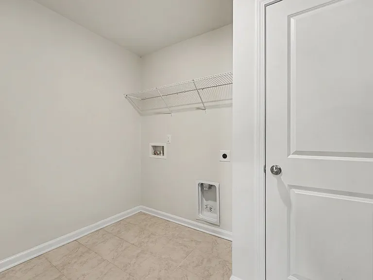 214 Kennerly Center Dr — Photo 20