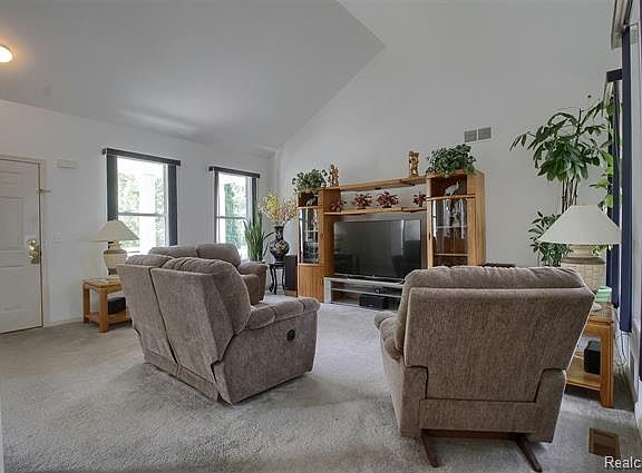 5th image of 32191 E Brampton St