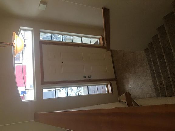 3rd image of 518 E Beverly Ave