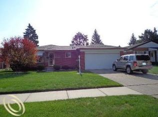 27642 Thomas Ave, Warren, MI