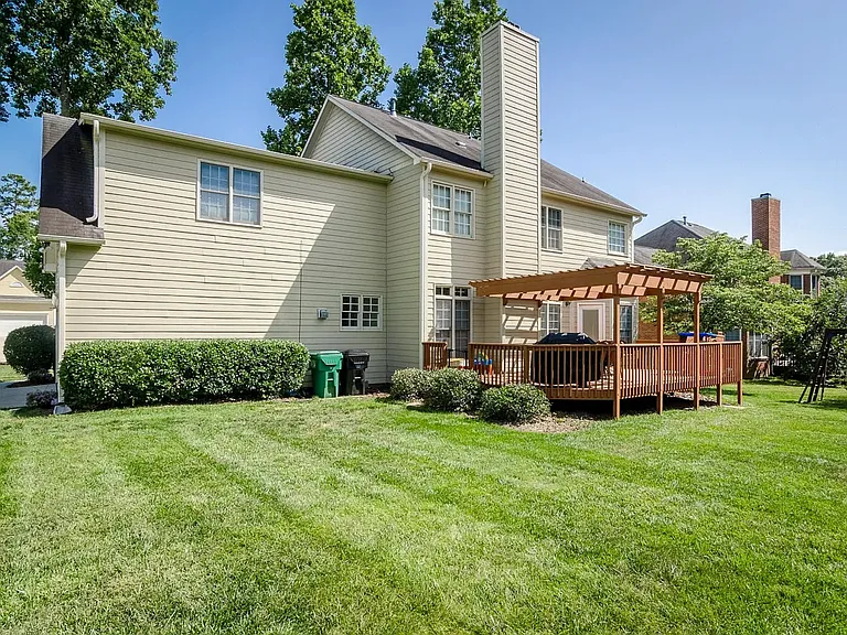 4619 James Crossing Dr — Photo 13