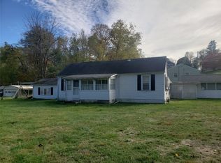 843 Day Hollow Rd, Endicott, NY 13760