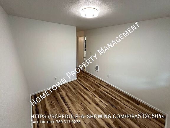 5th image of 7801 Pacific Ave SE Unit 5