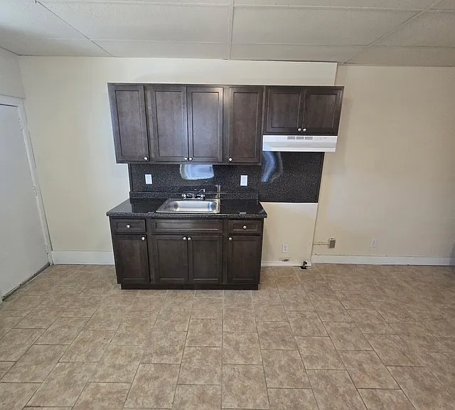 4904 N Smedley St — Photo 2