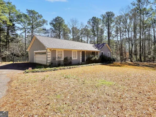 996 Coan Dr, Locust Grove, GA 30248