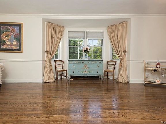 4th image of 3 Campus Pl APT 2A