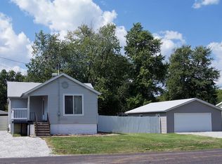 117 Douglas Ave, O'Fallon, IL 62269